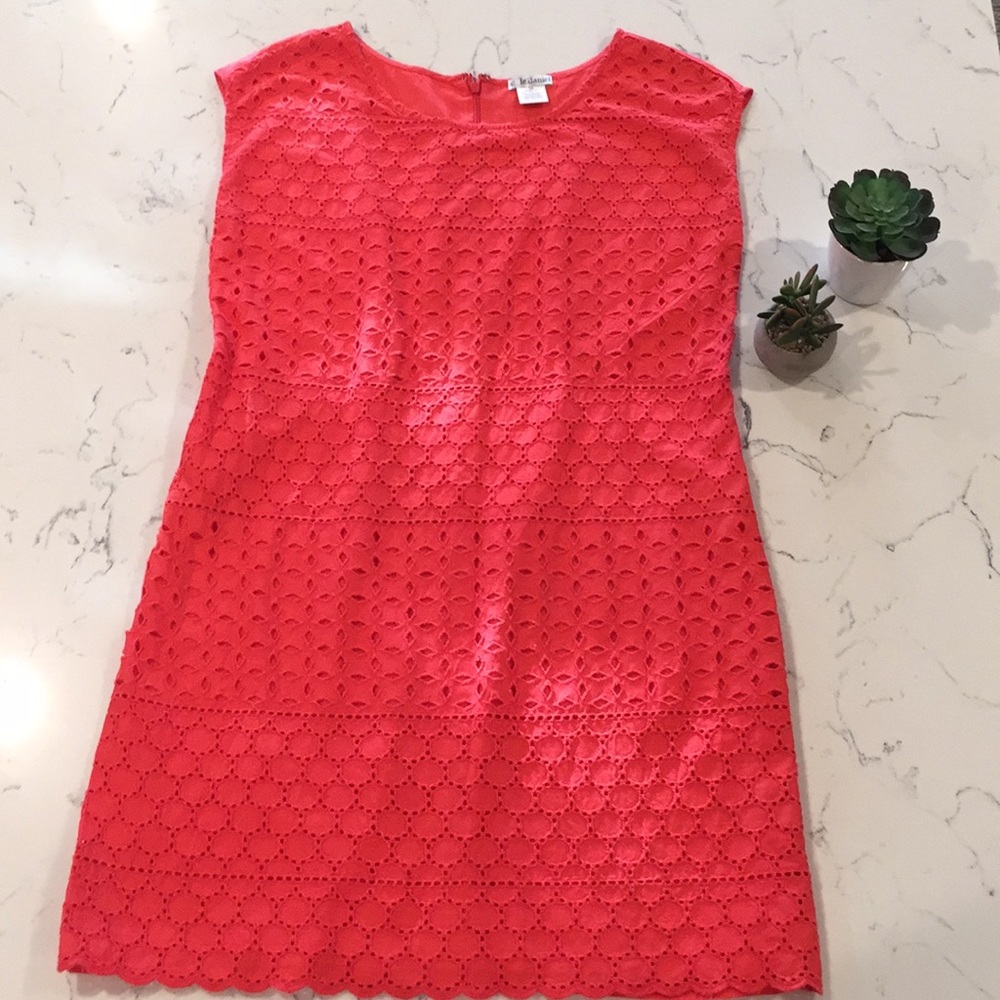 Red short dress
